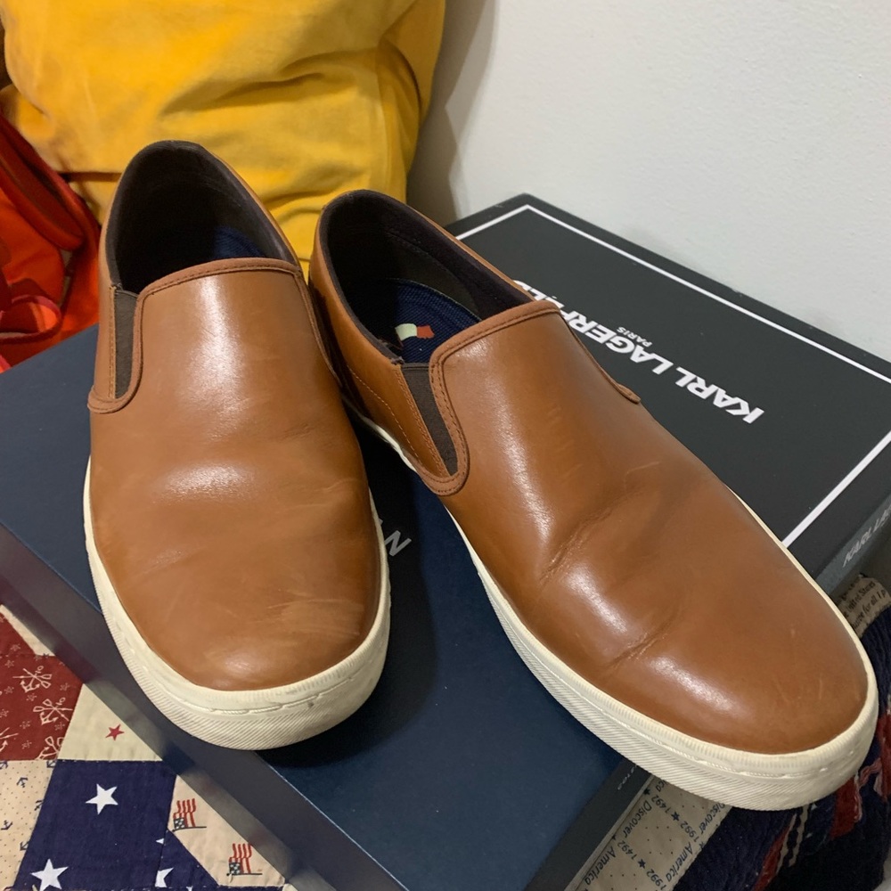 Great pair of men's Cole Haan shoes